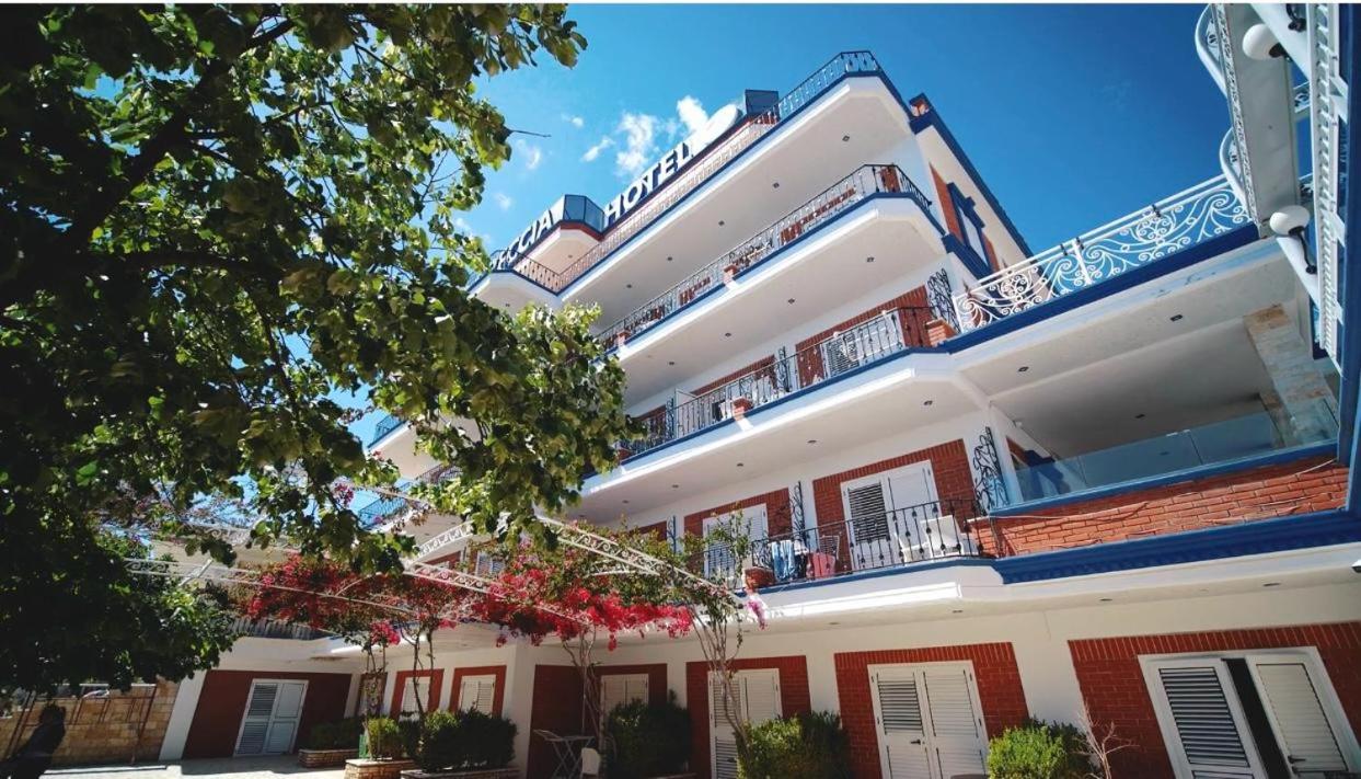 2, Hotel Grecce, Vlorës