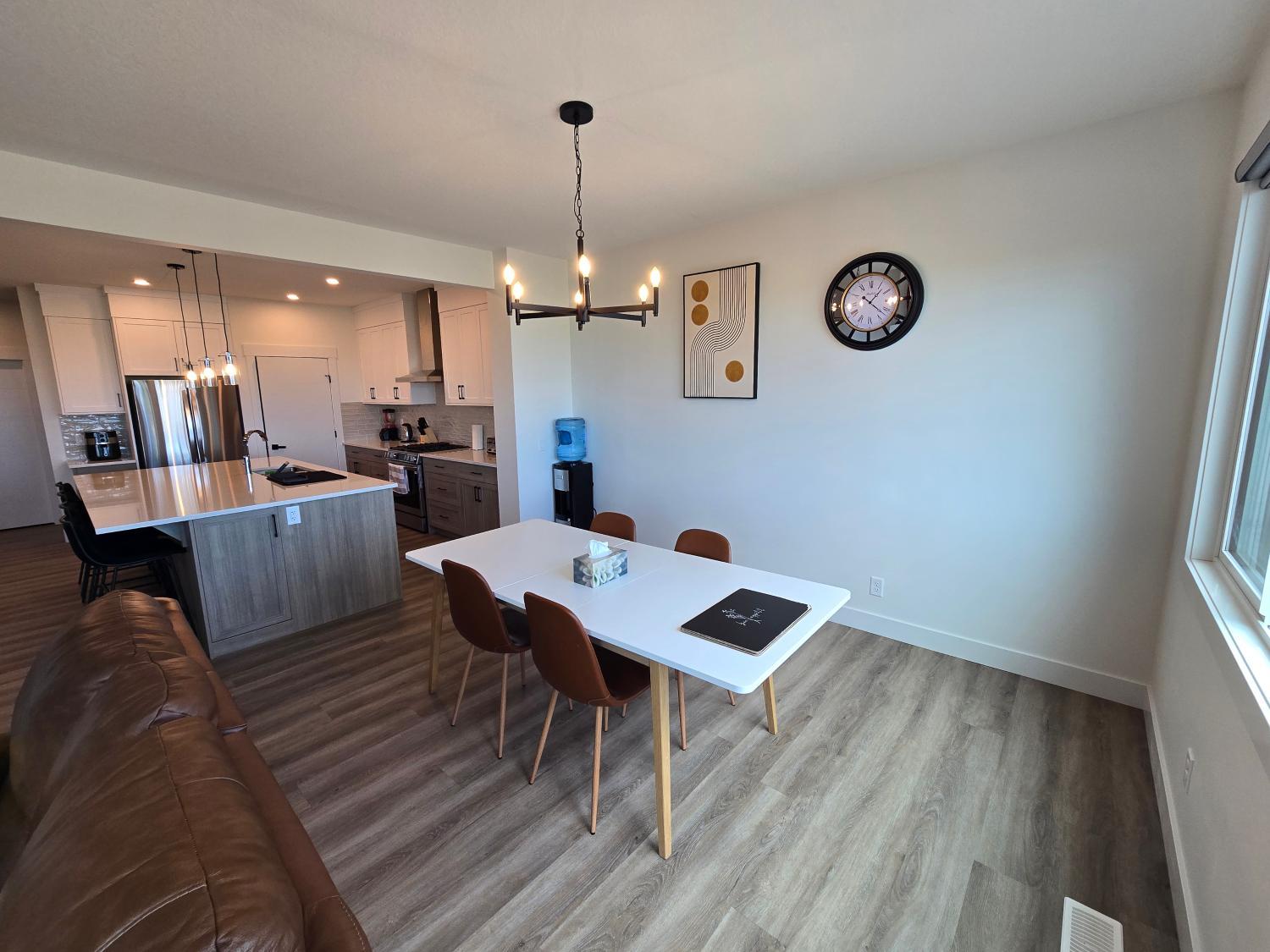 4, Creekstone Oasis, Division No. 6