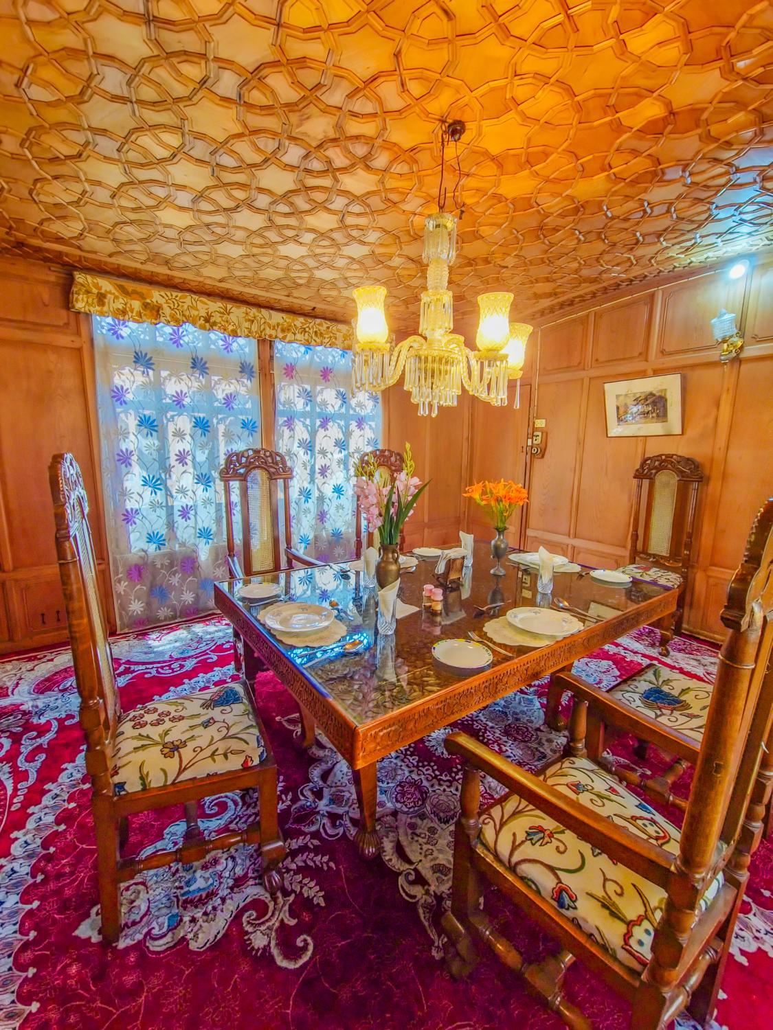 Facilities 4, Mexico Group Of Houseboats, Srinagar