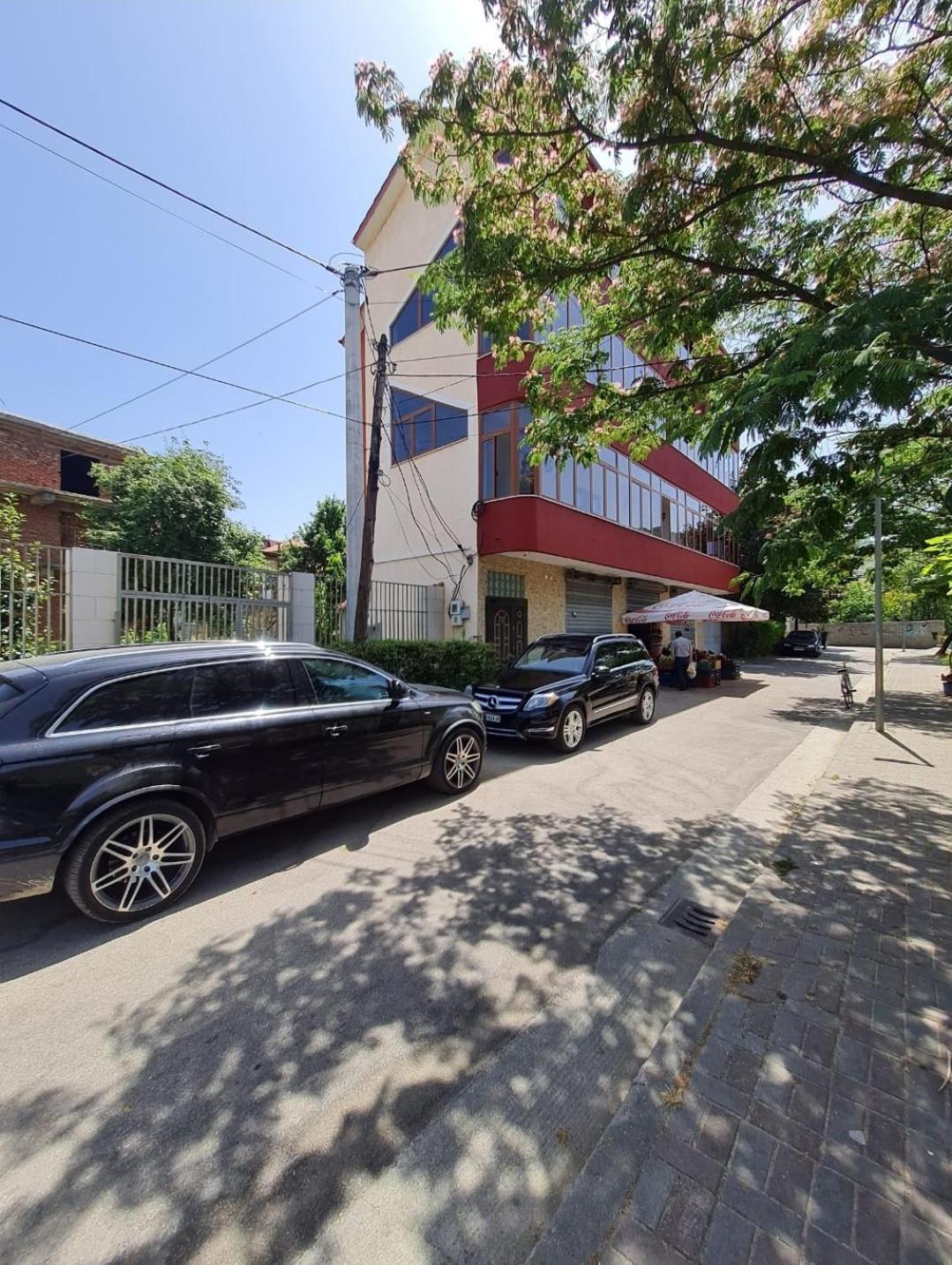 4, Holiday House Pogradec, Pogradecit