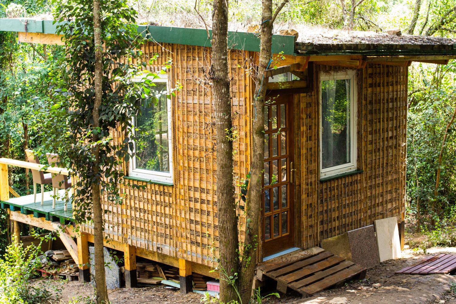 Exterior view 4, Secluded Wooden Cabin, Sintra