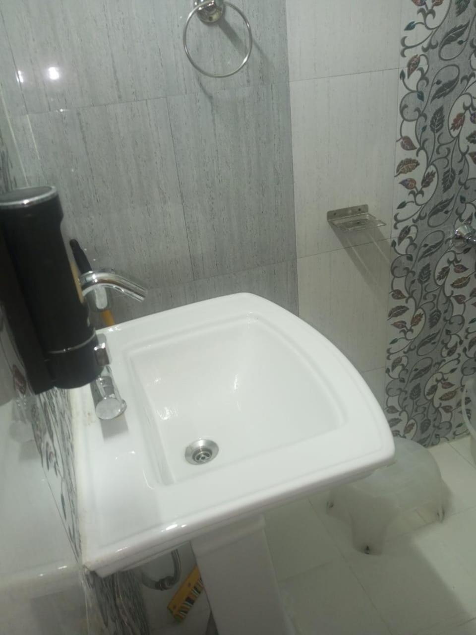 4, Hotel Imperial Hill, Uttarkashi