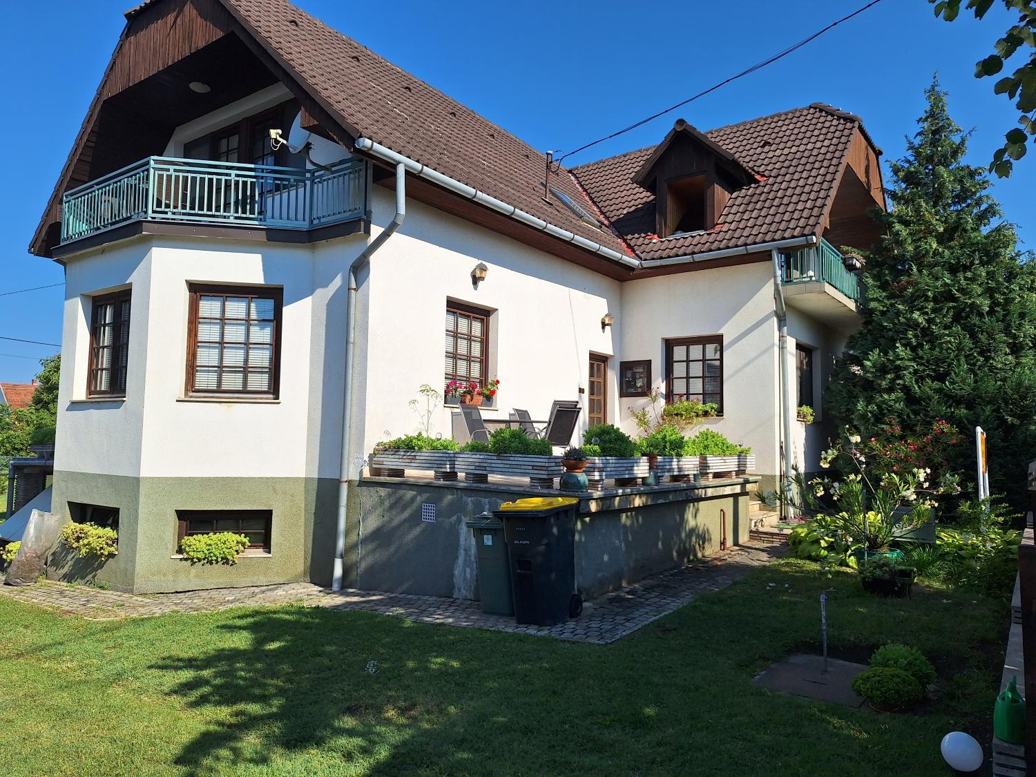 Garden, Hajni apartmanhaz, Hévíz/Keszthely