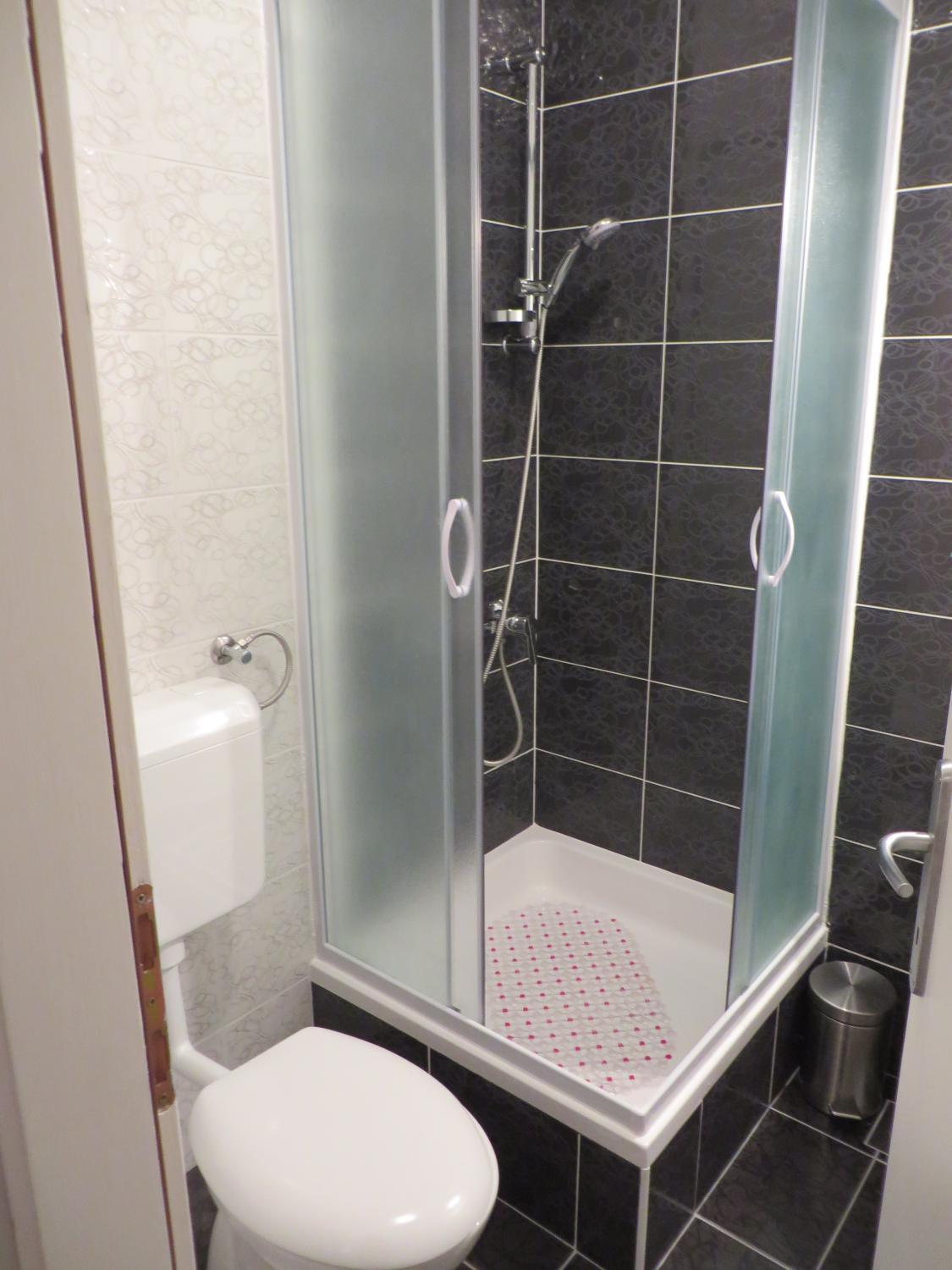 Shower 4, Apartments Petar II, Hvar