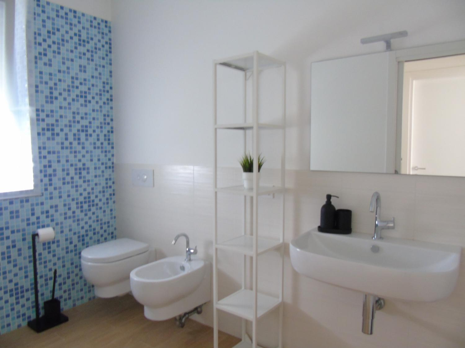 Bathroom 4, Homiday - Casa Orto, Pescara