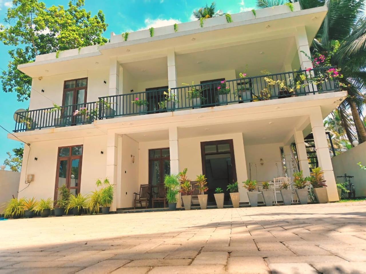 2, TK Home Stay Villa, Katana