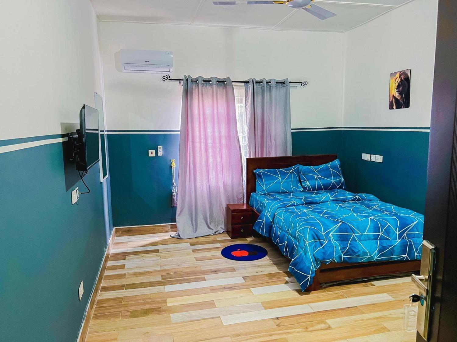 Exterior view 2, Nana Dwomoh Hotel, Sekyere West