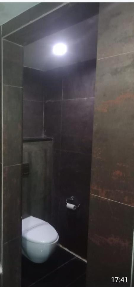 5, Blossoms Room Hotel Gateway - Lakdikapul- Free lunch or Dinner, Hyderabad