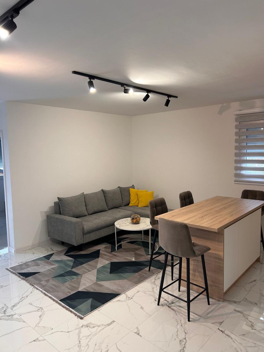 4, Apartmani Stars, Istočno Sarajevo