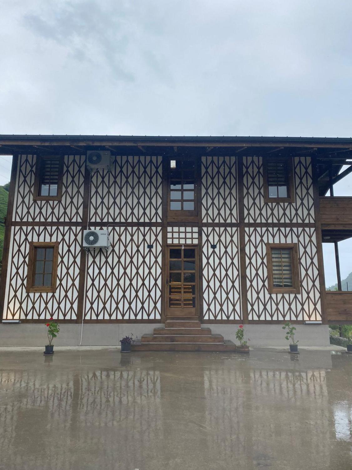 2, TuranSuit Apart Hotel, Of