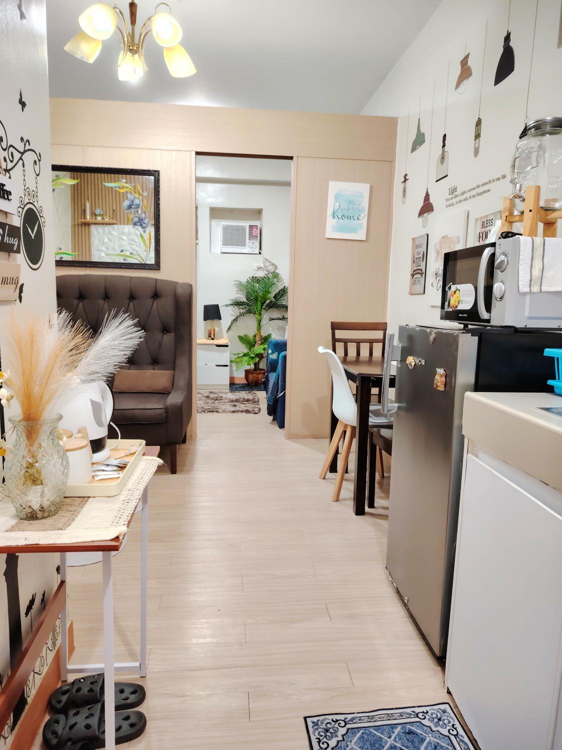 3, 1Bedroom unit Eiyas staycation, Quezon City