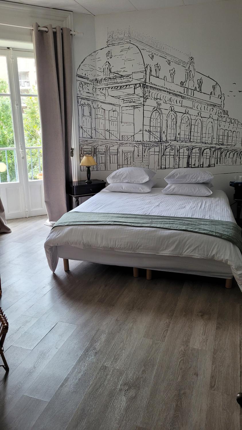 Guestroom, Suite privee calme centre-ville Brotteaux, Rhône