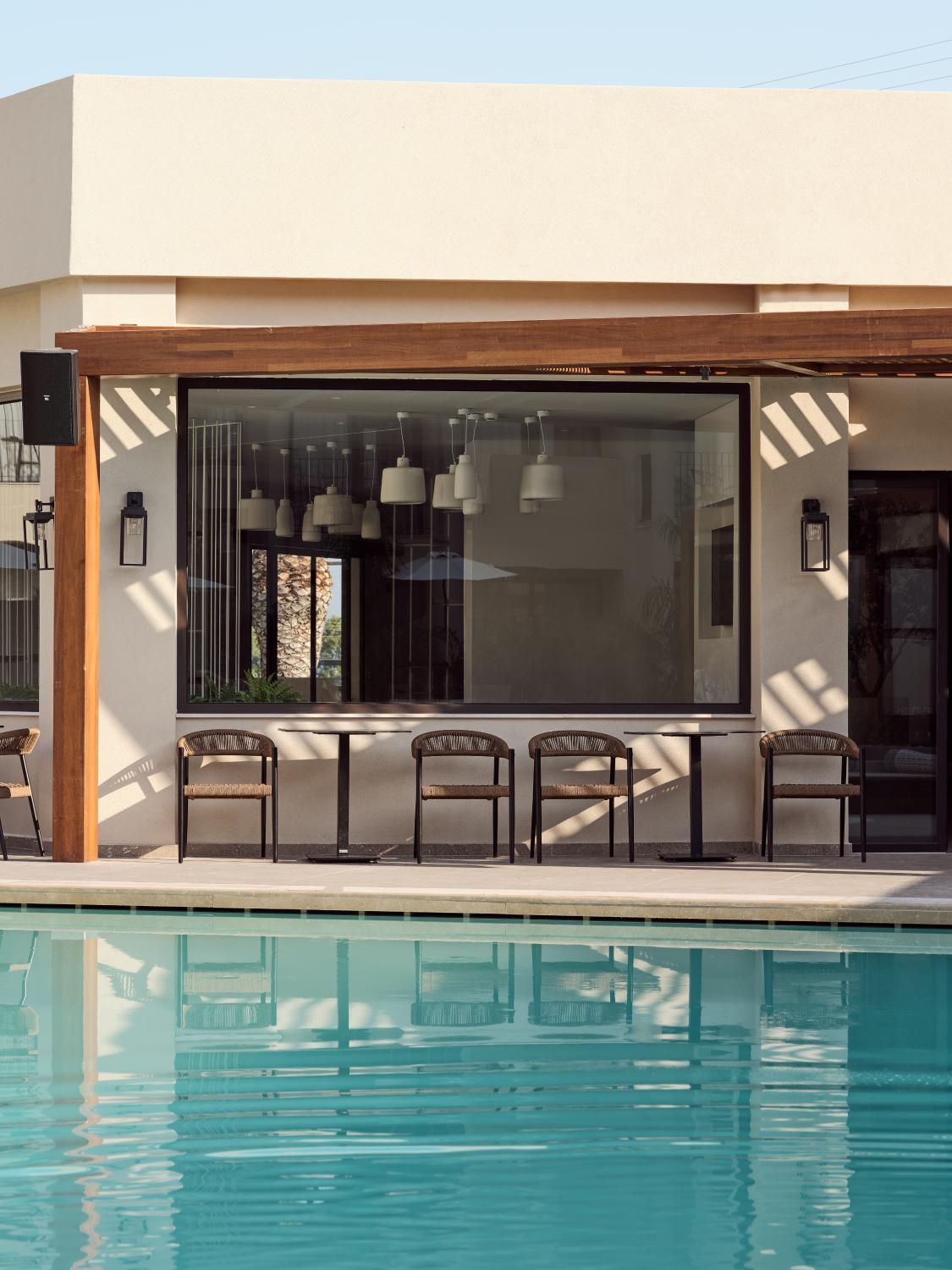 3, Admiral De Luxe, Ionian Islands