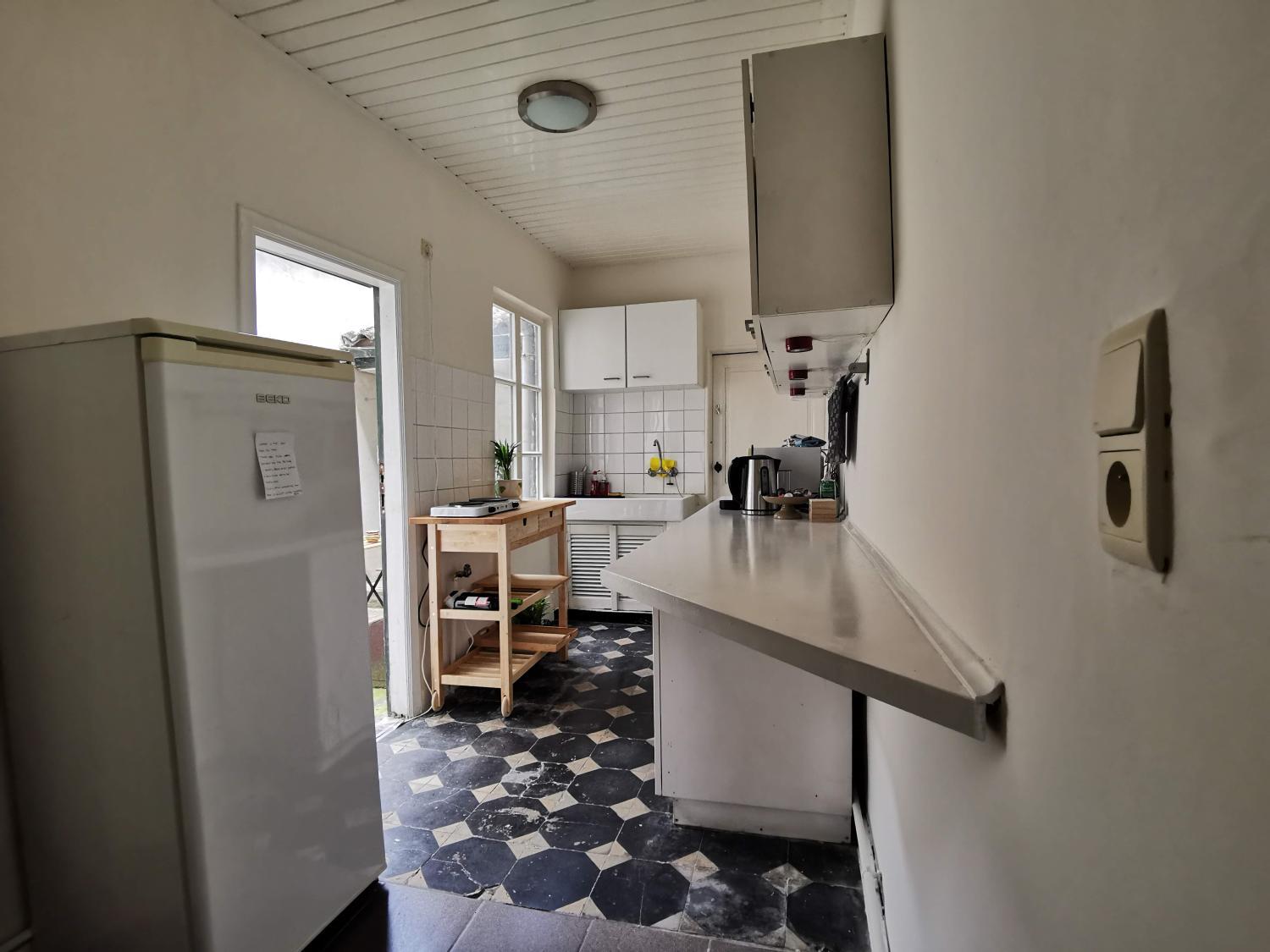 2, Cozy city centre room with parkview, Oost-Vlaanderen
