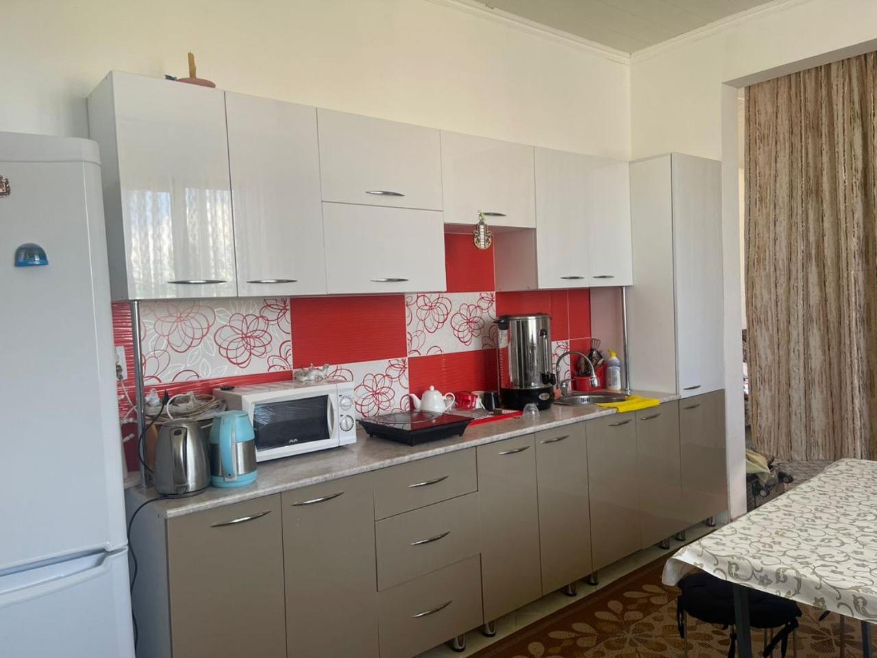 3, Guest house Jannat Гостевои дом Жаннат, Ysyk-Köl
