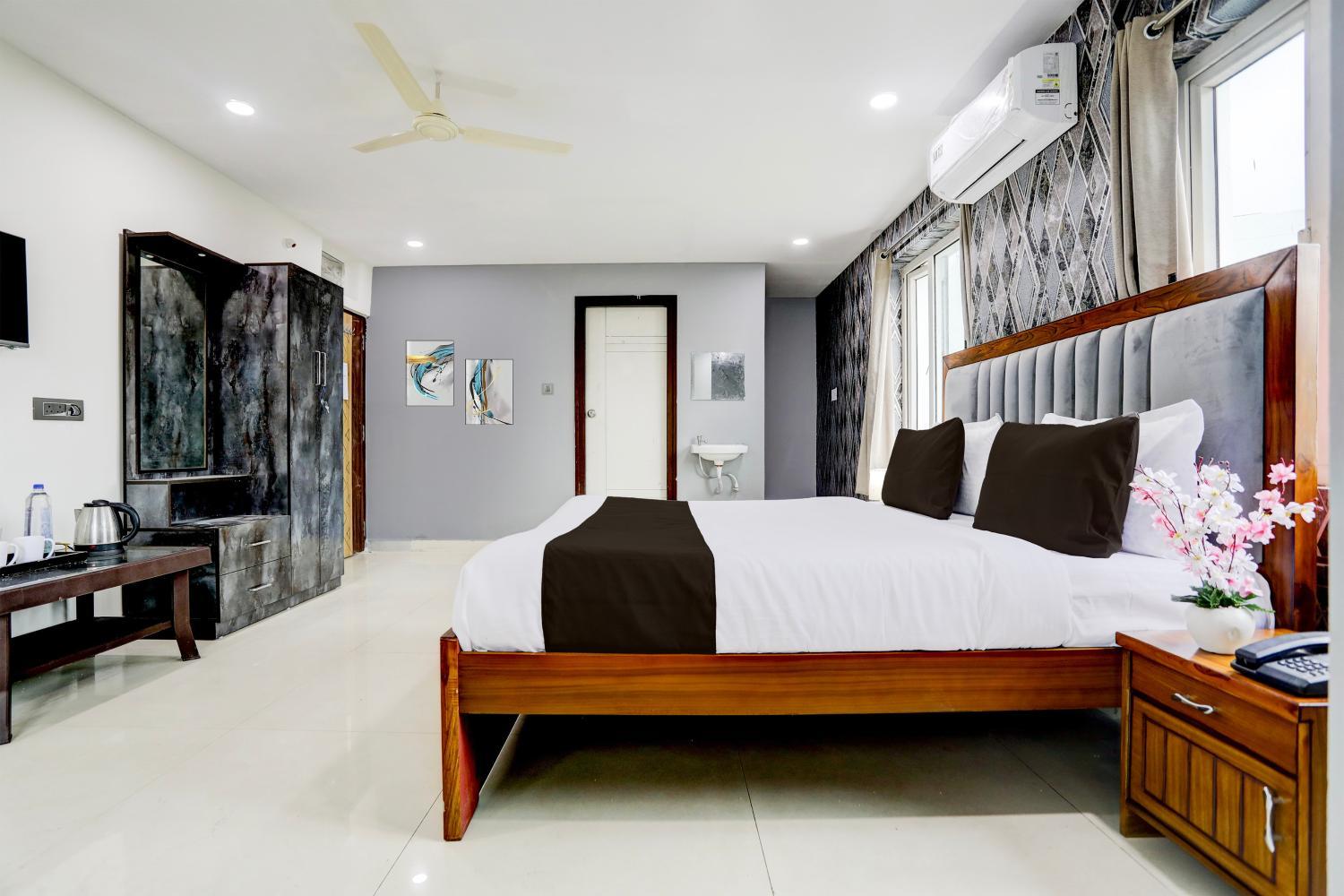 4, Hotel Dream Narsingi, Hyderabad