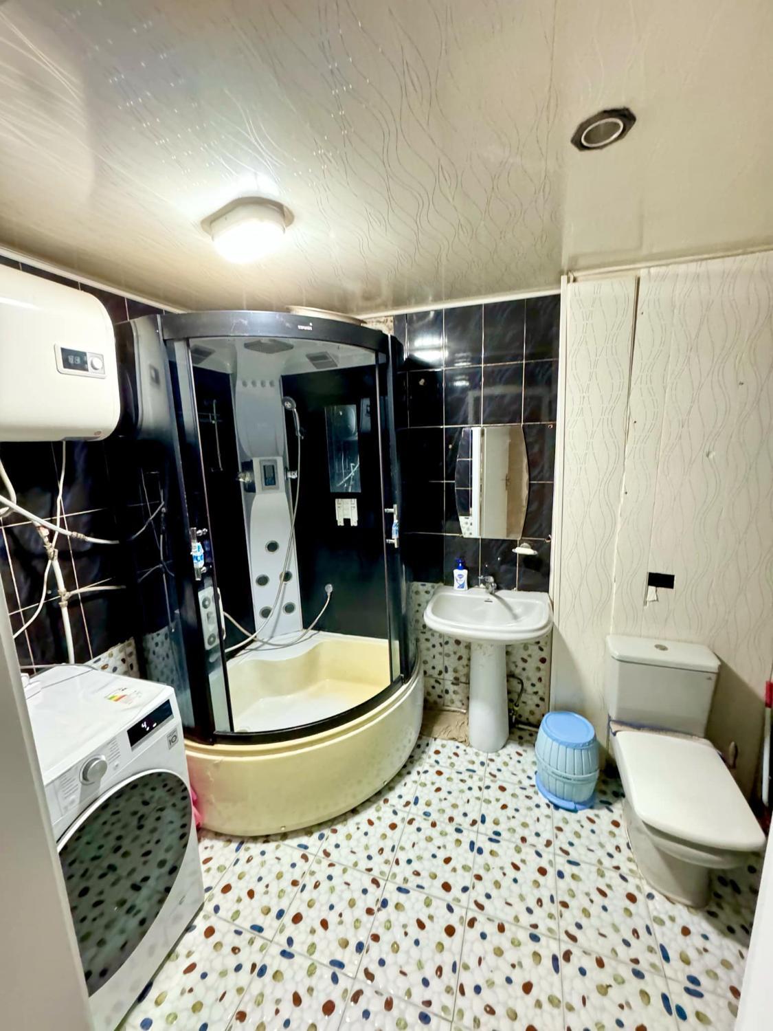 Bathroom, Gan Oyu Guest house, Mörön