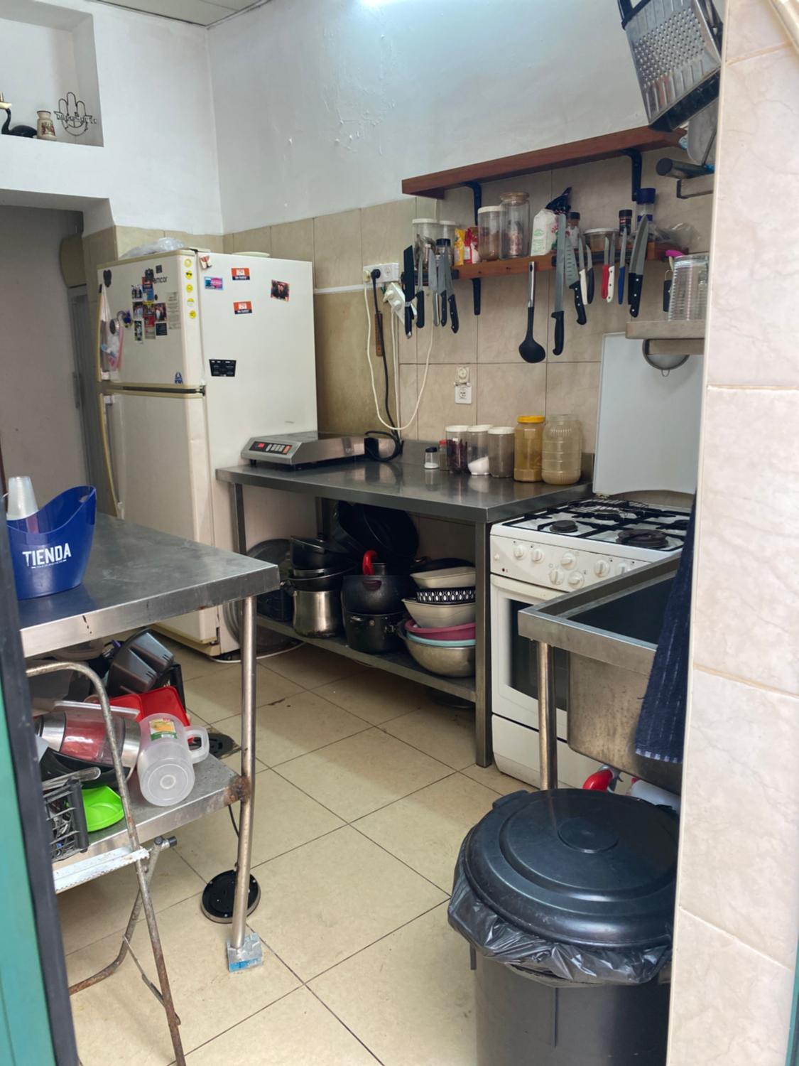 3, Downtown Hostel