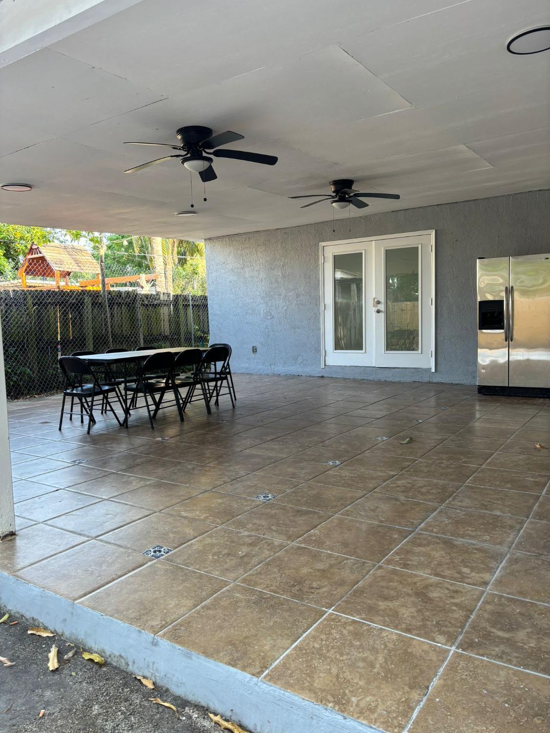 Kitchen 2, Praga's House, Miami-Dade