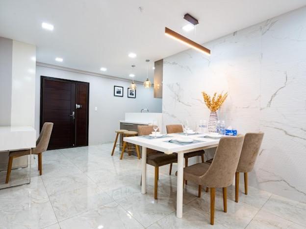 2, Apartment near SECC Scenic Valley, District 7