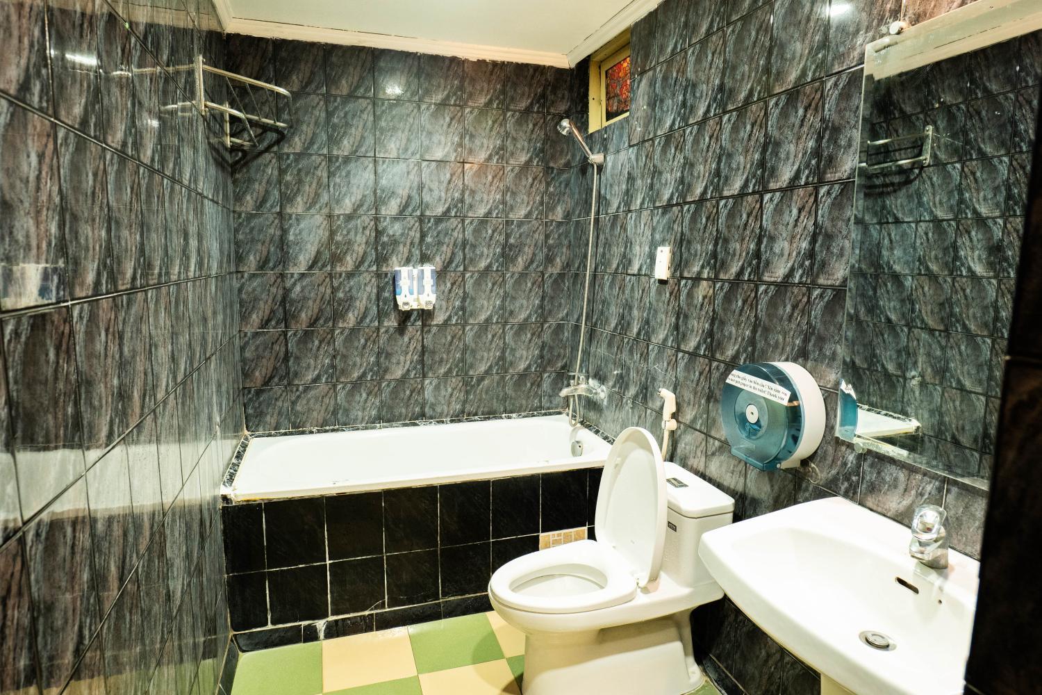 Bathroom 2, ILDIVO Autumn Hanoi Totich, Hoàn Kiếm