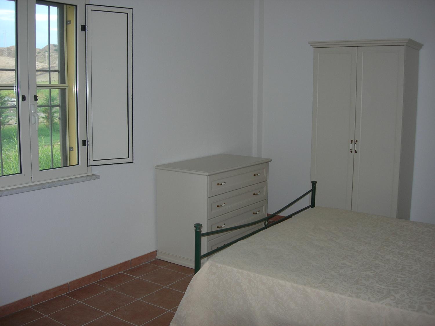 3, Tenuta Traversa, Catanzaro