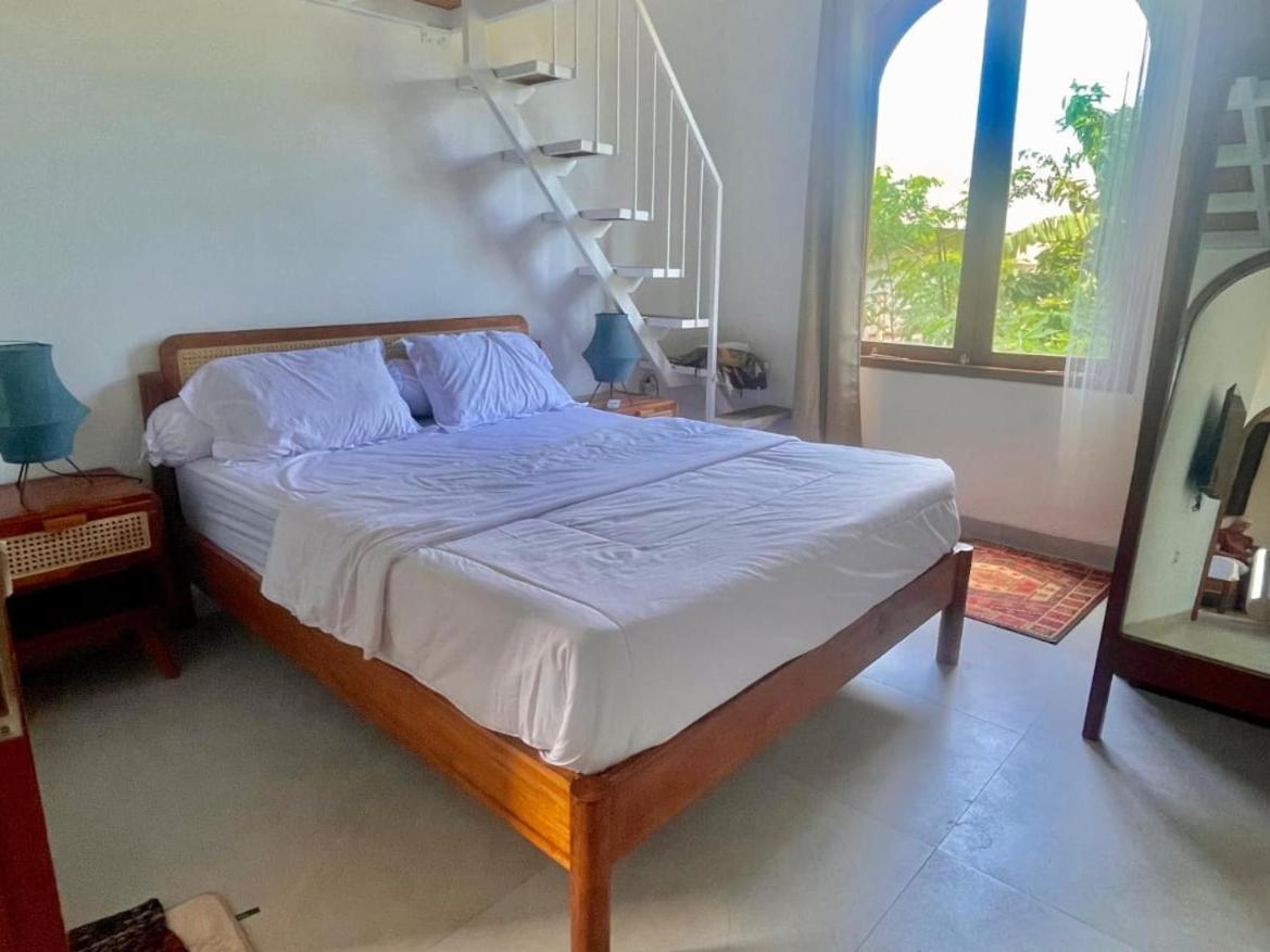 5, Villa White Yusna, Badung