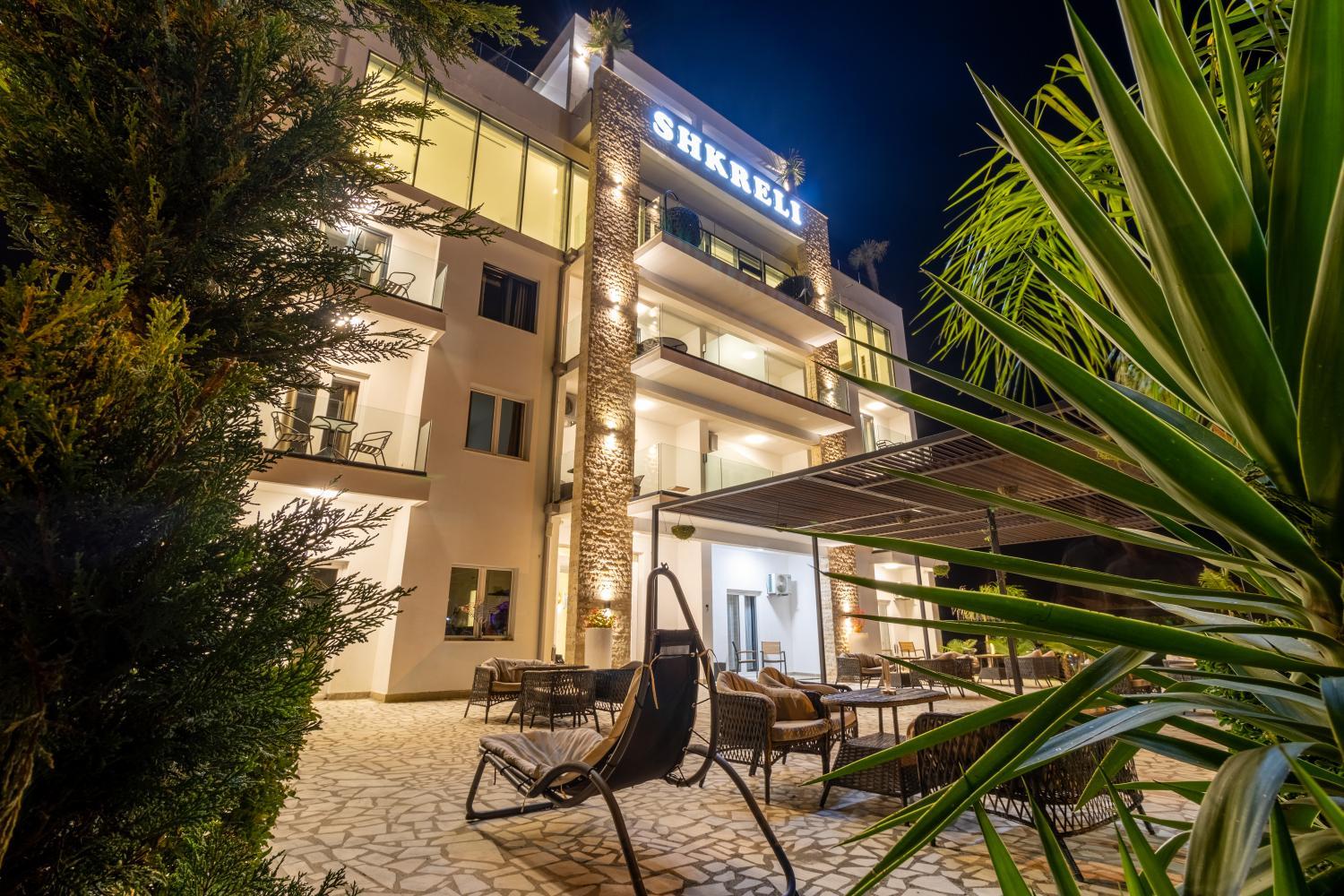 5, Shkreliss Apartments