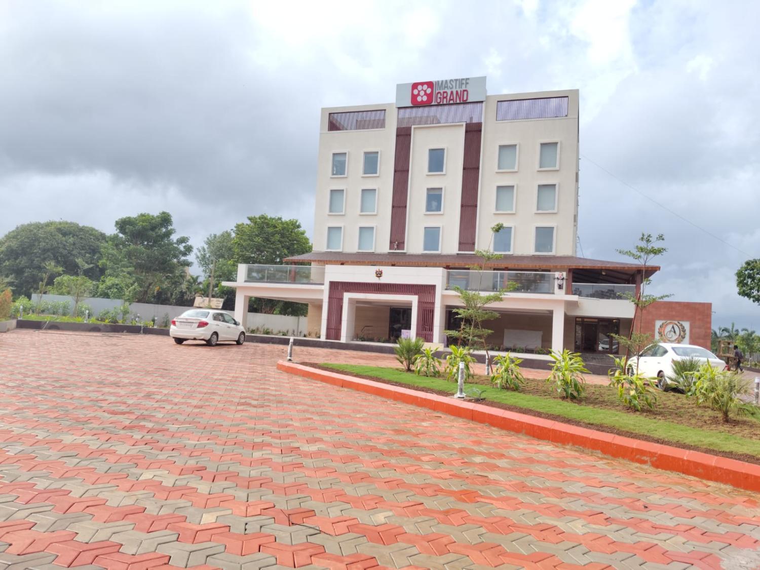 Restaurant 5, Mastiff Grand Dharwad, Dharwad
