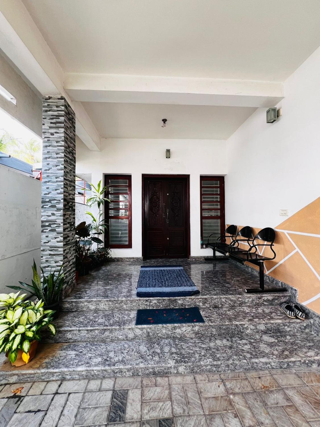 5, Babylon Homestay, Ernakulam