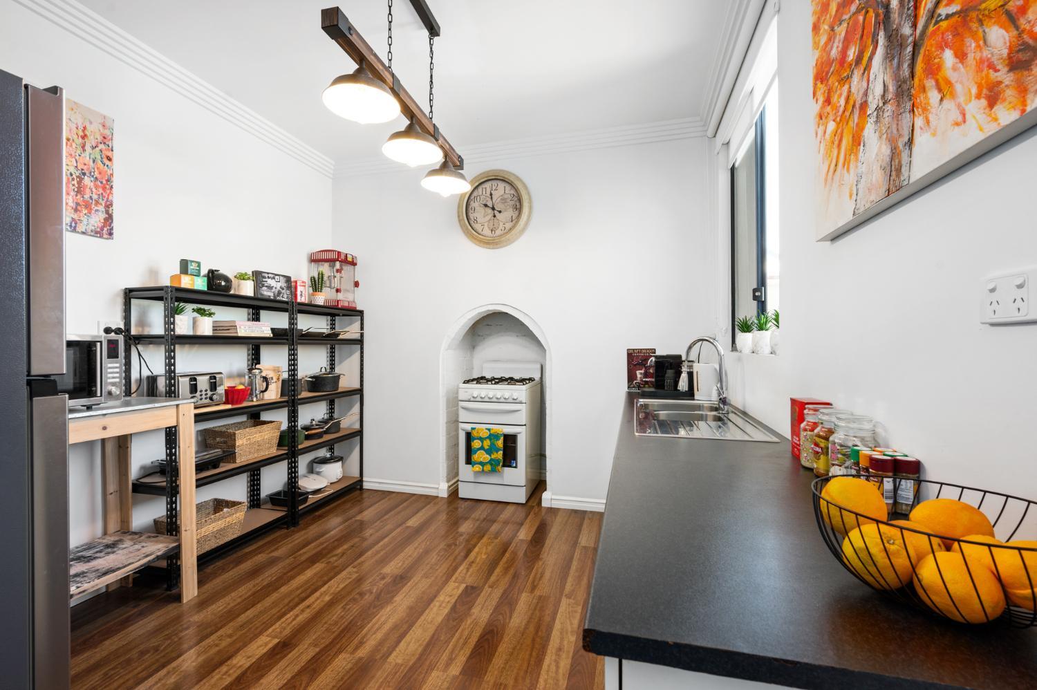 1, Netflix-Office-10min-Airport-W/D, Kalgoorlie/Boulder