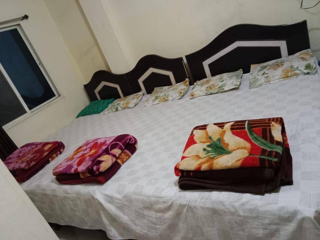 2, Pitra chhaya yatri grah, Ujjain