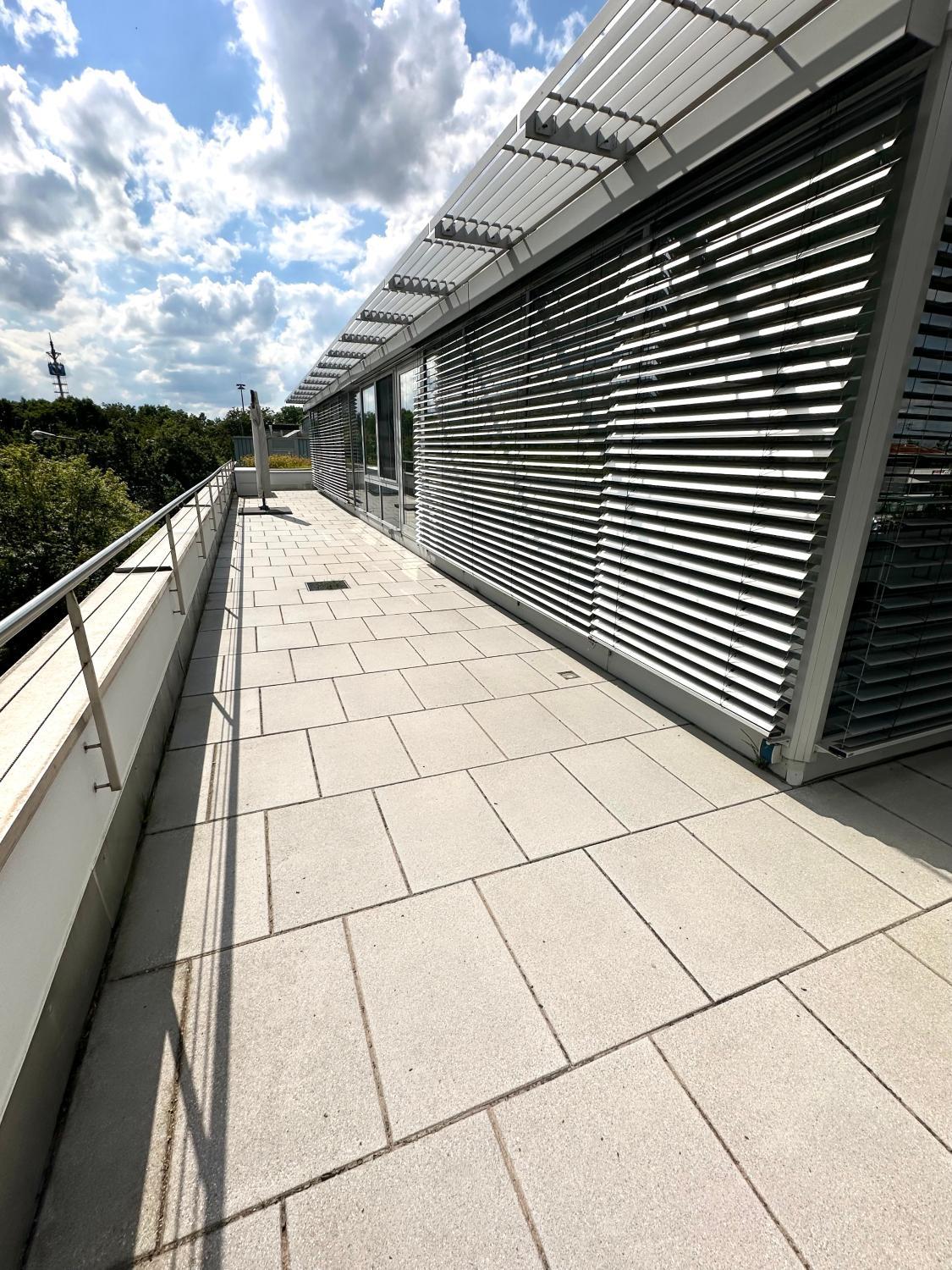 Balcony/terrace 3, ExpoSky Rooms, München