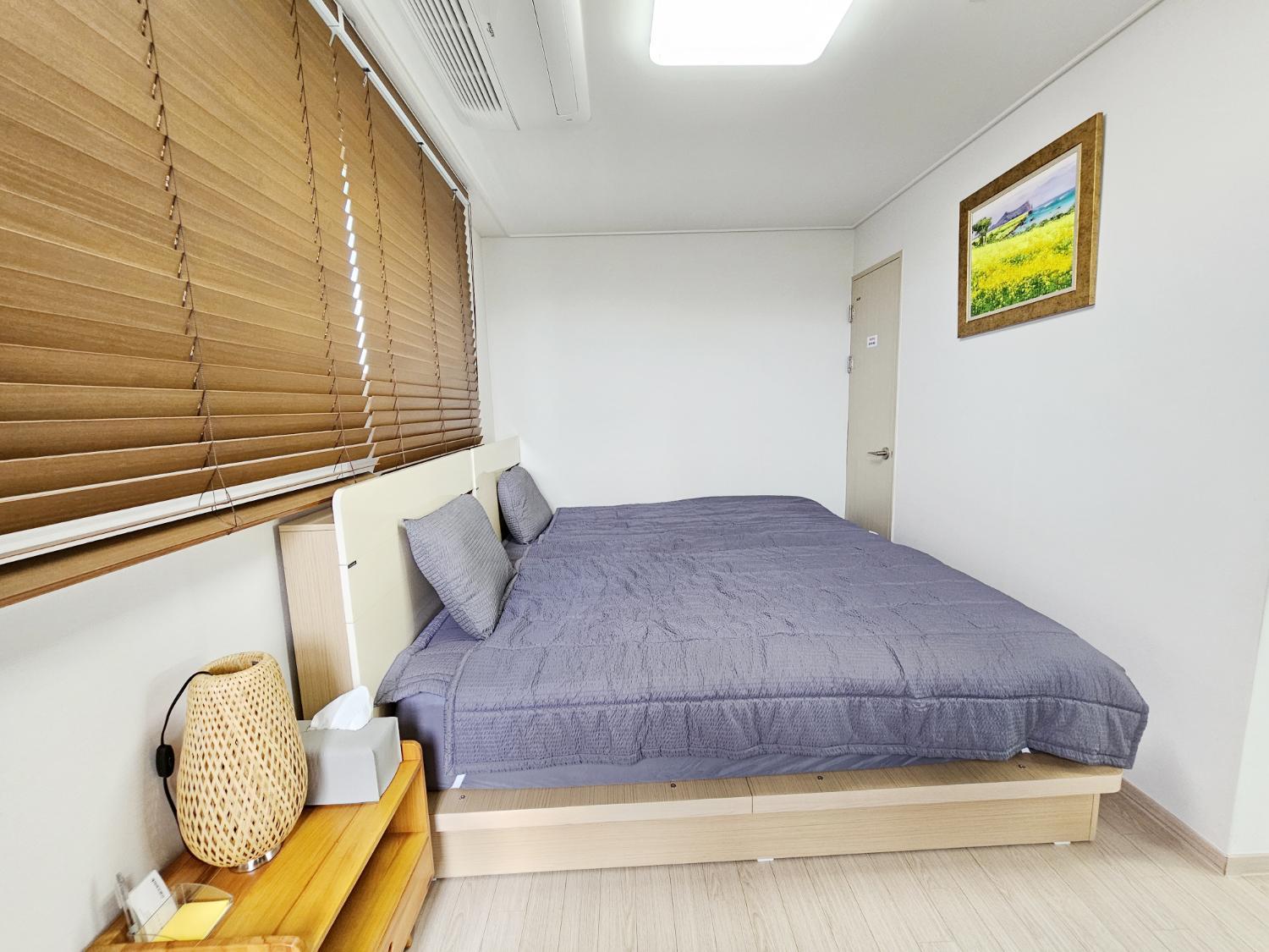 3, Jemibareut Pension, Jeju