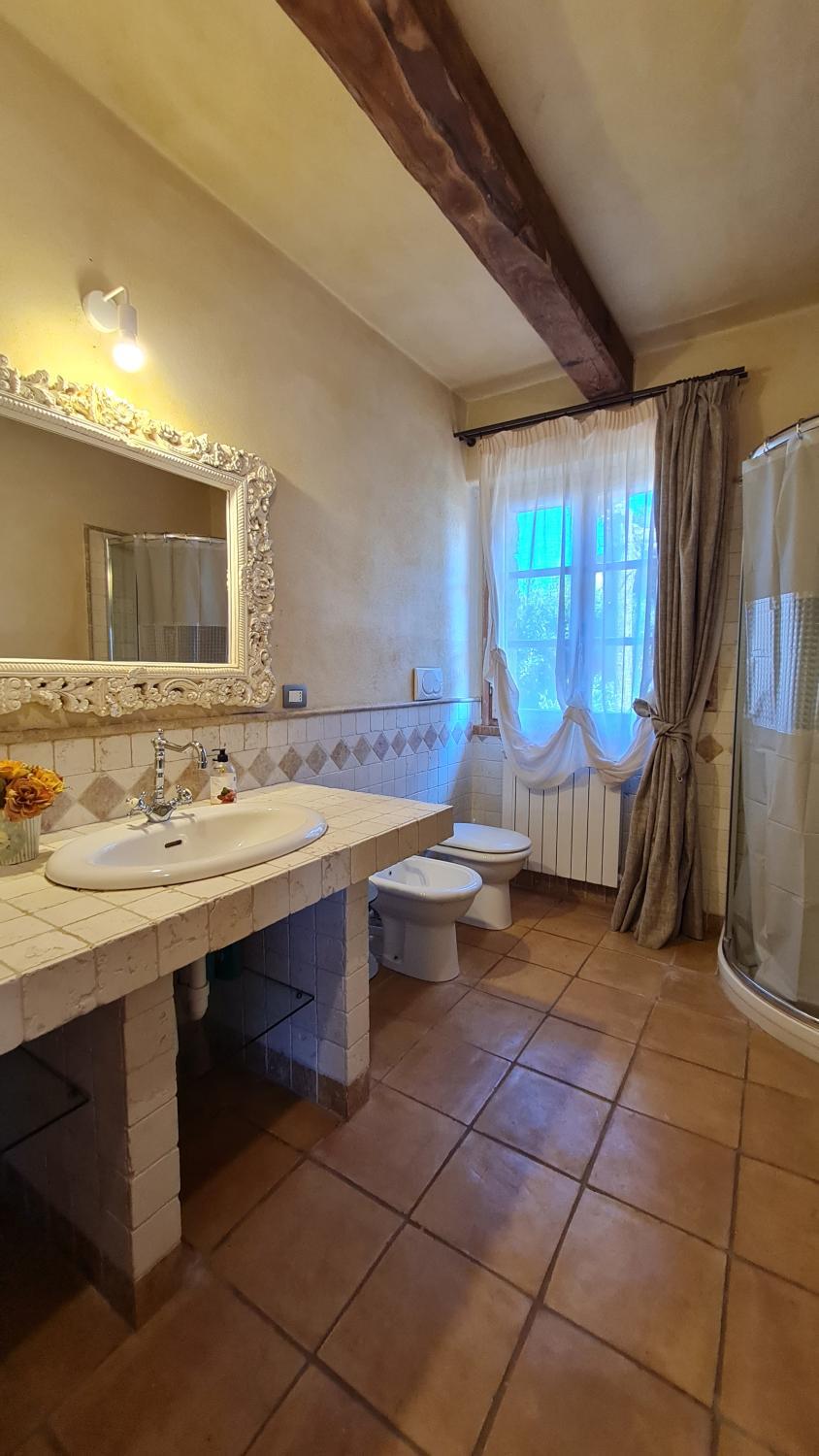5, Terra del Sole Rooms, Latina