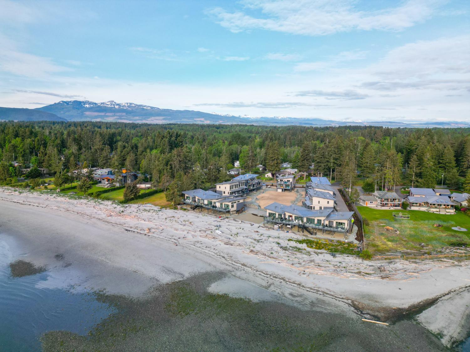 3, The Beach House at Saratoga #3, Comox-Strathcona