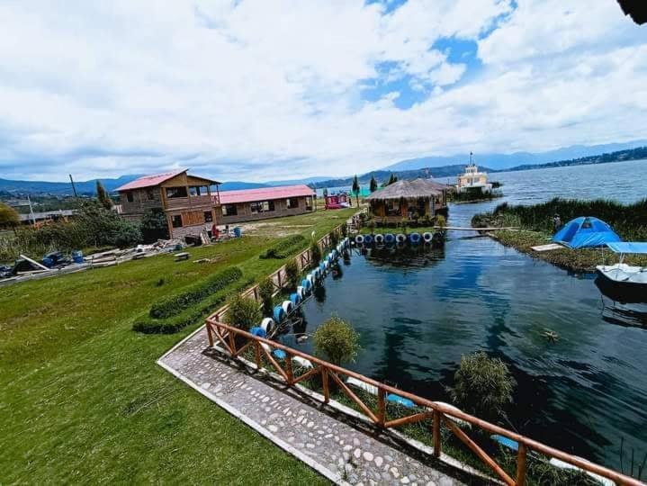 3, Coraza Hostal, Otavalo