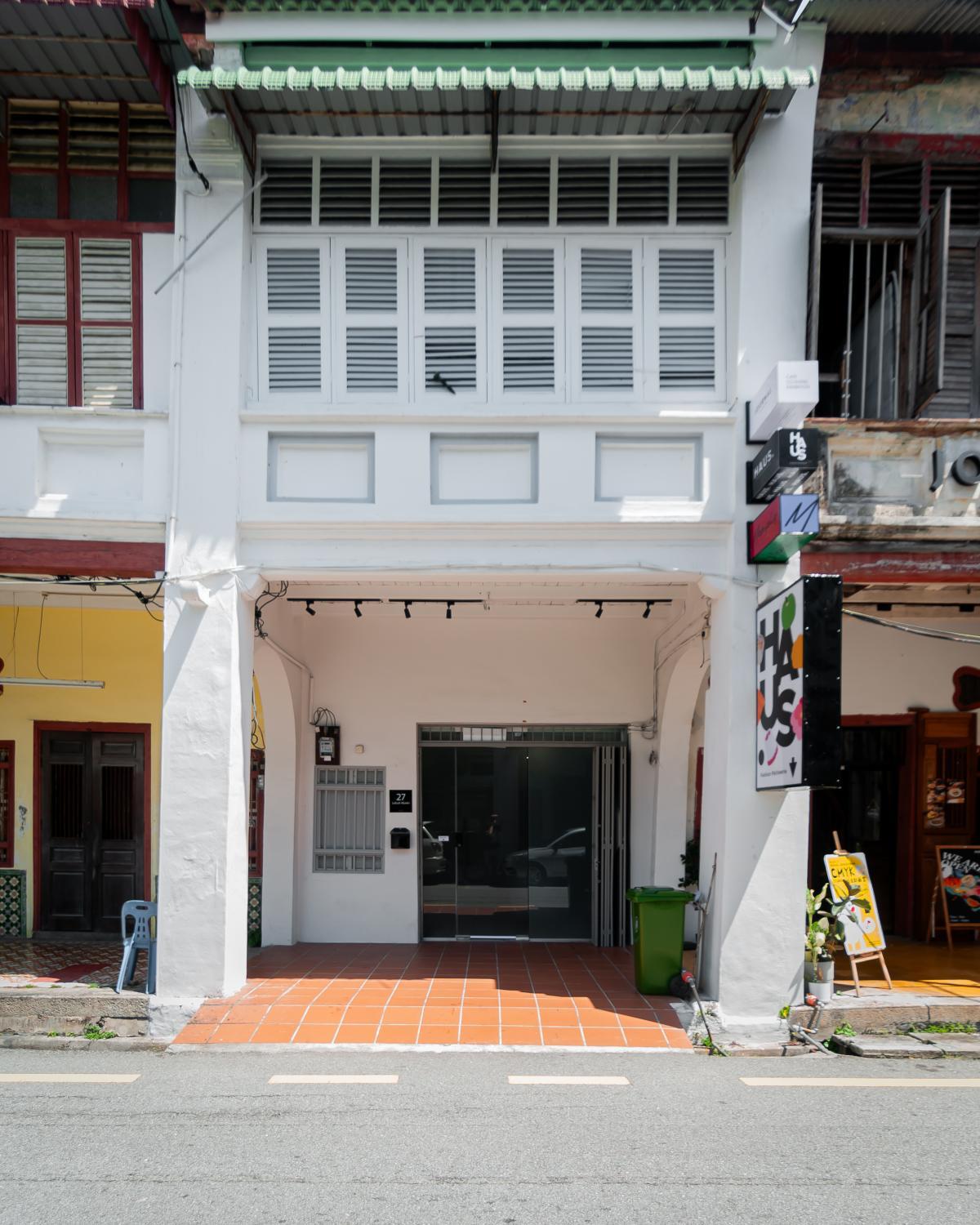 Entrance, Aayu Muntri, Penang Island