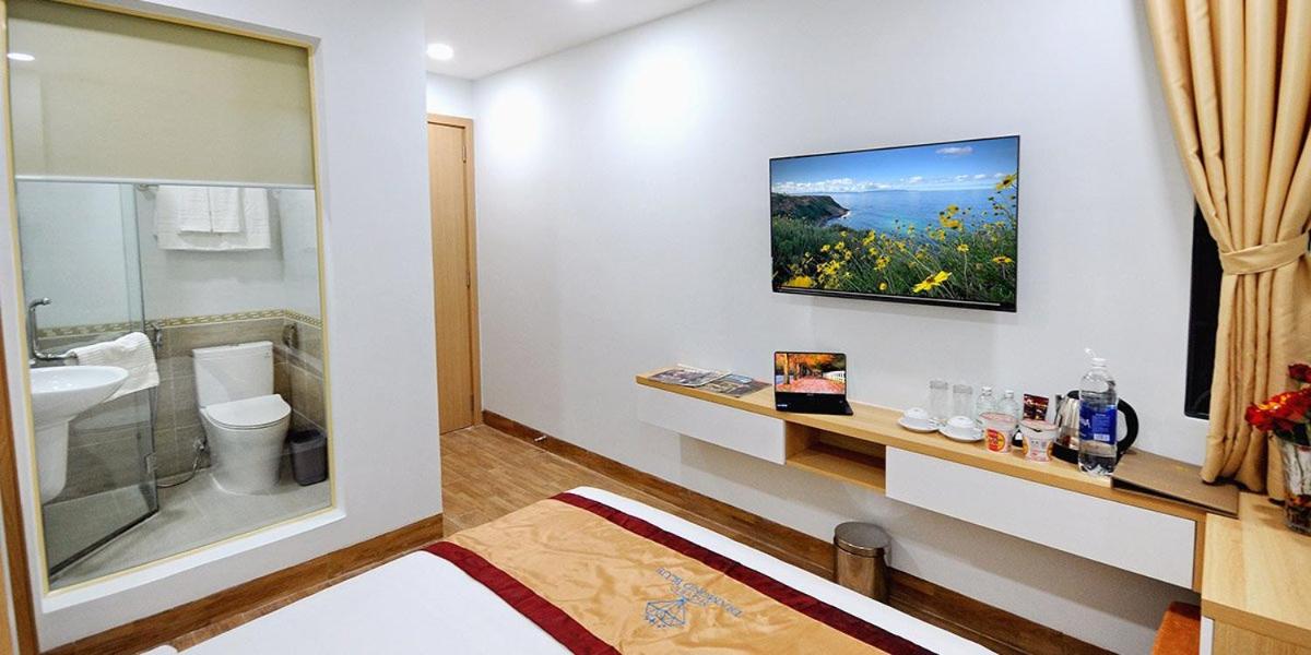 2, Diamond Blue Hotel NT - by BAY LUXURY, Nha Trang