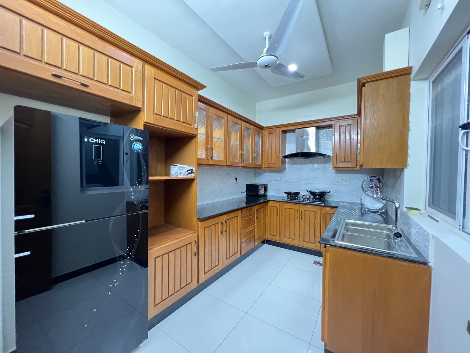 Kitchen, Luxury Villa in Islamabad, Islamabad