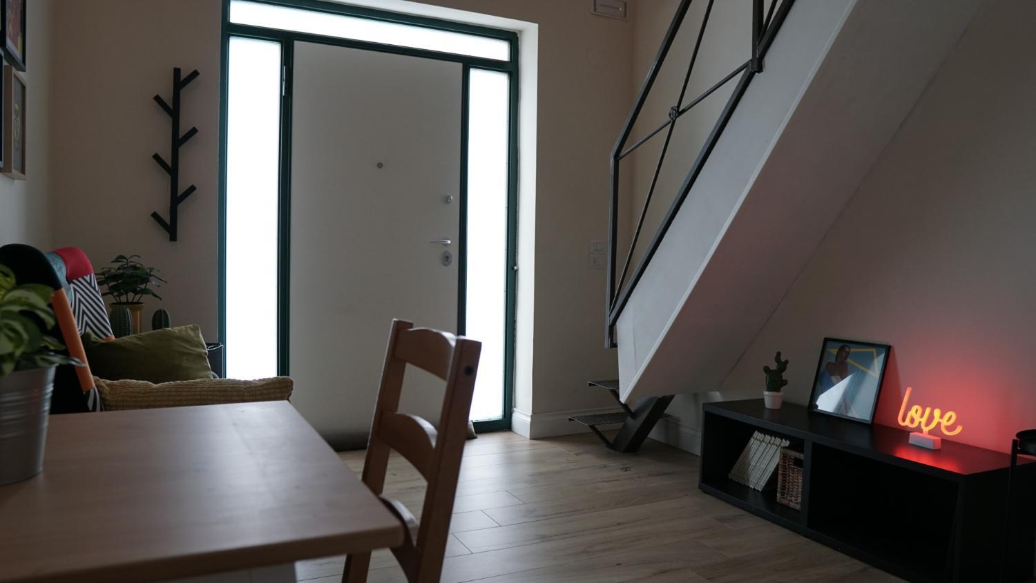 Facilities 3, Lavalove, Napoli