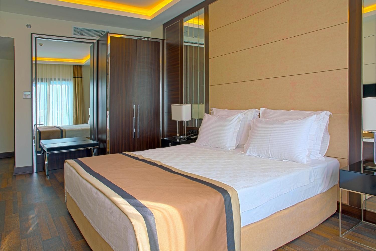 4, BalKes Otel, Gönen