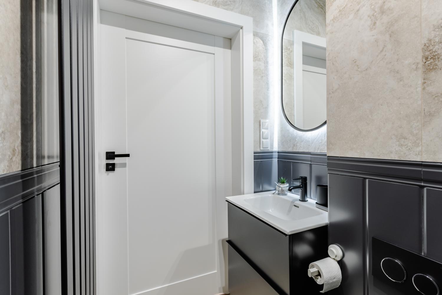 Bathroom 4, Very Berry - Piekary 13b - Apartmenty Stare Miasto, self check in 24h!, Poznań City