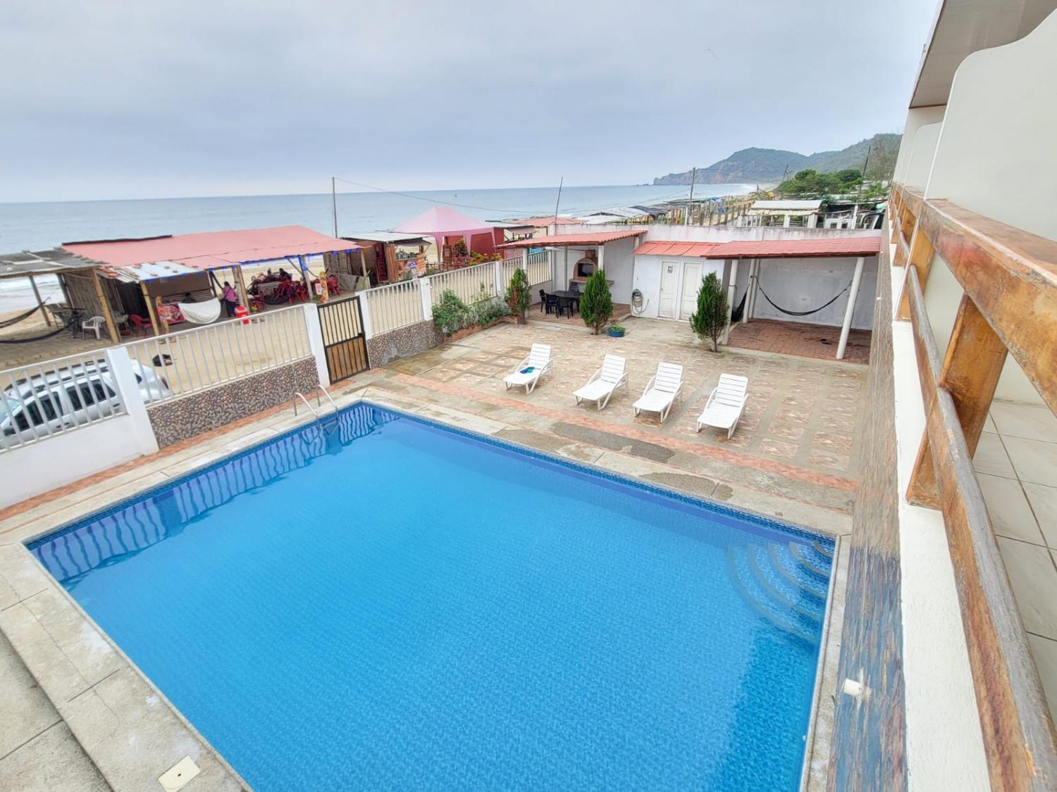 4, Hotel Dalai Salango Frente a la PLAYA