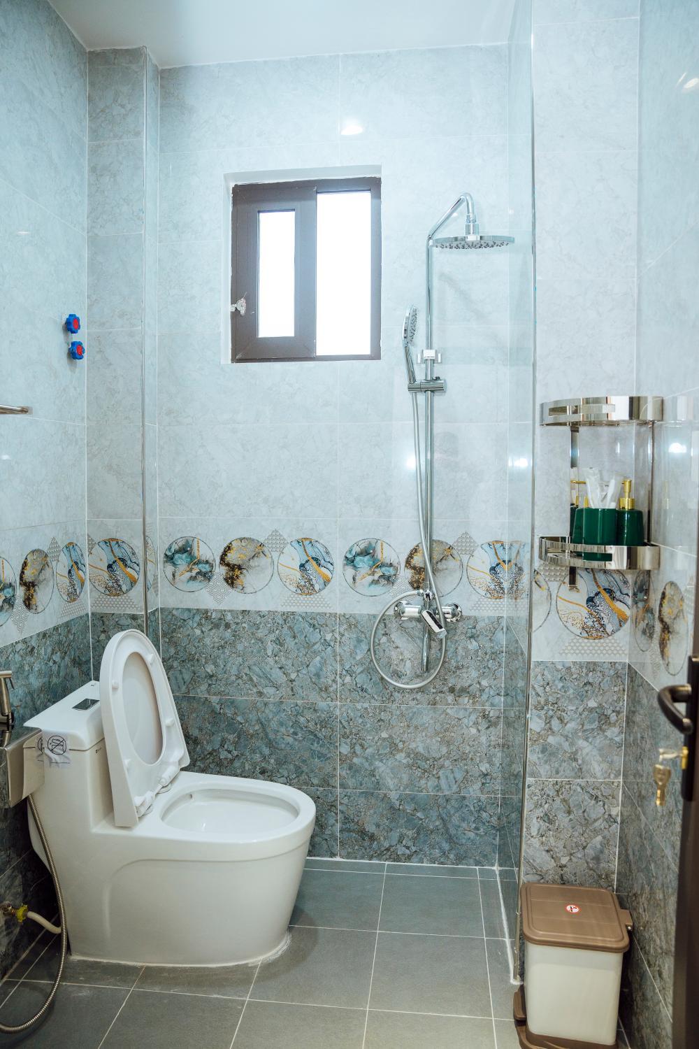 Bathroom 4, Gala Hotel & Apartment, An Lão