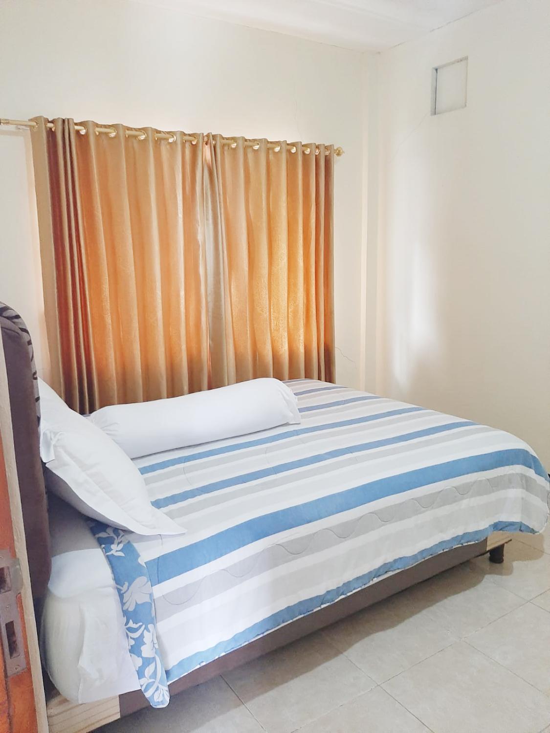 Bed, Villa Tasya, West Manggarai