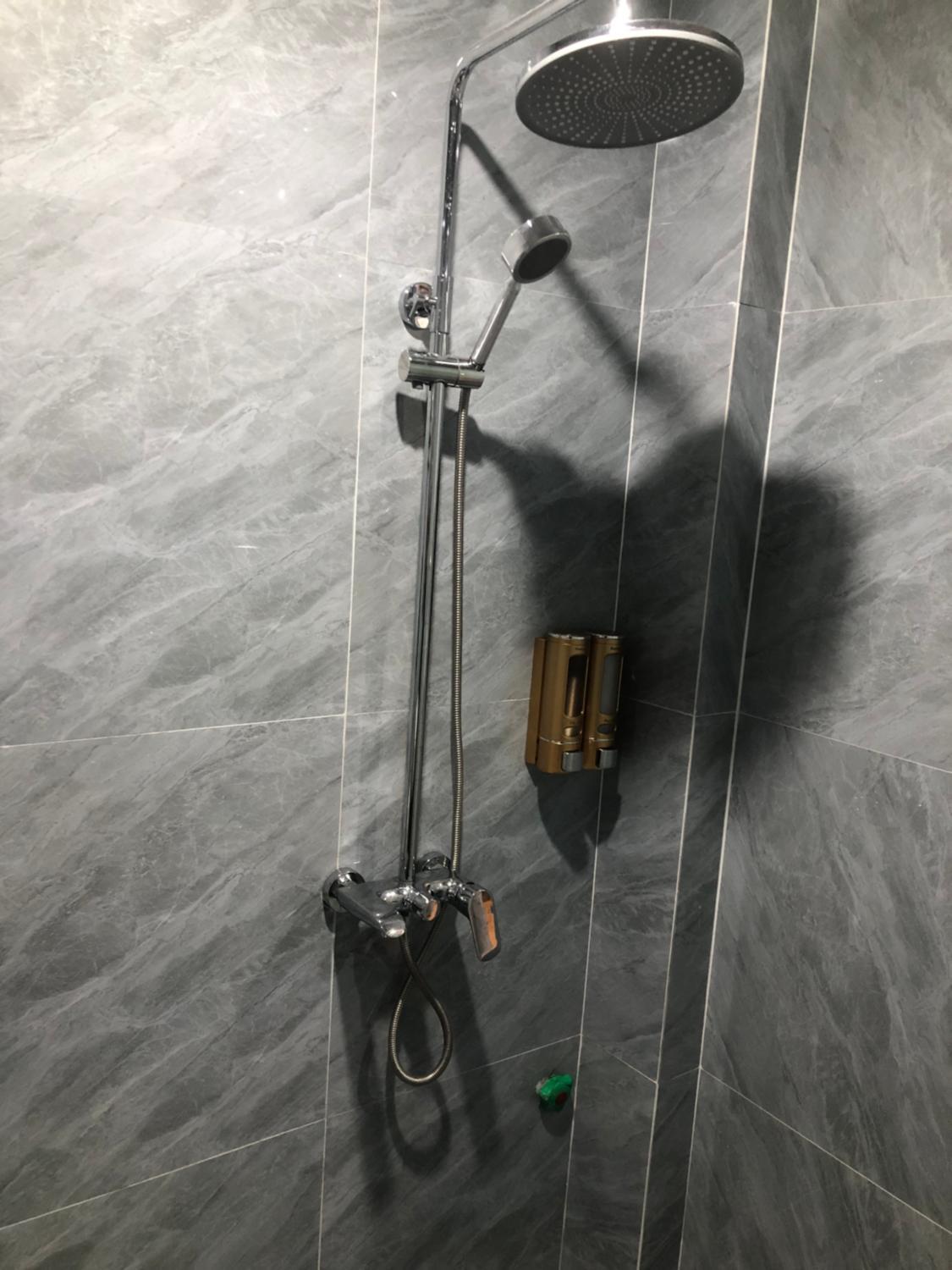 2, Nang Huong Luxury, Hà Đông