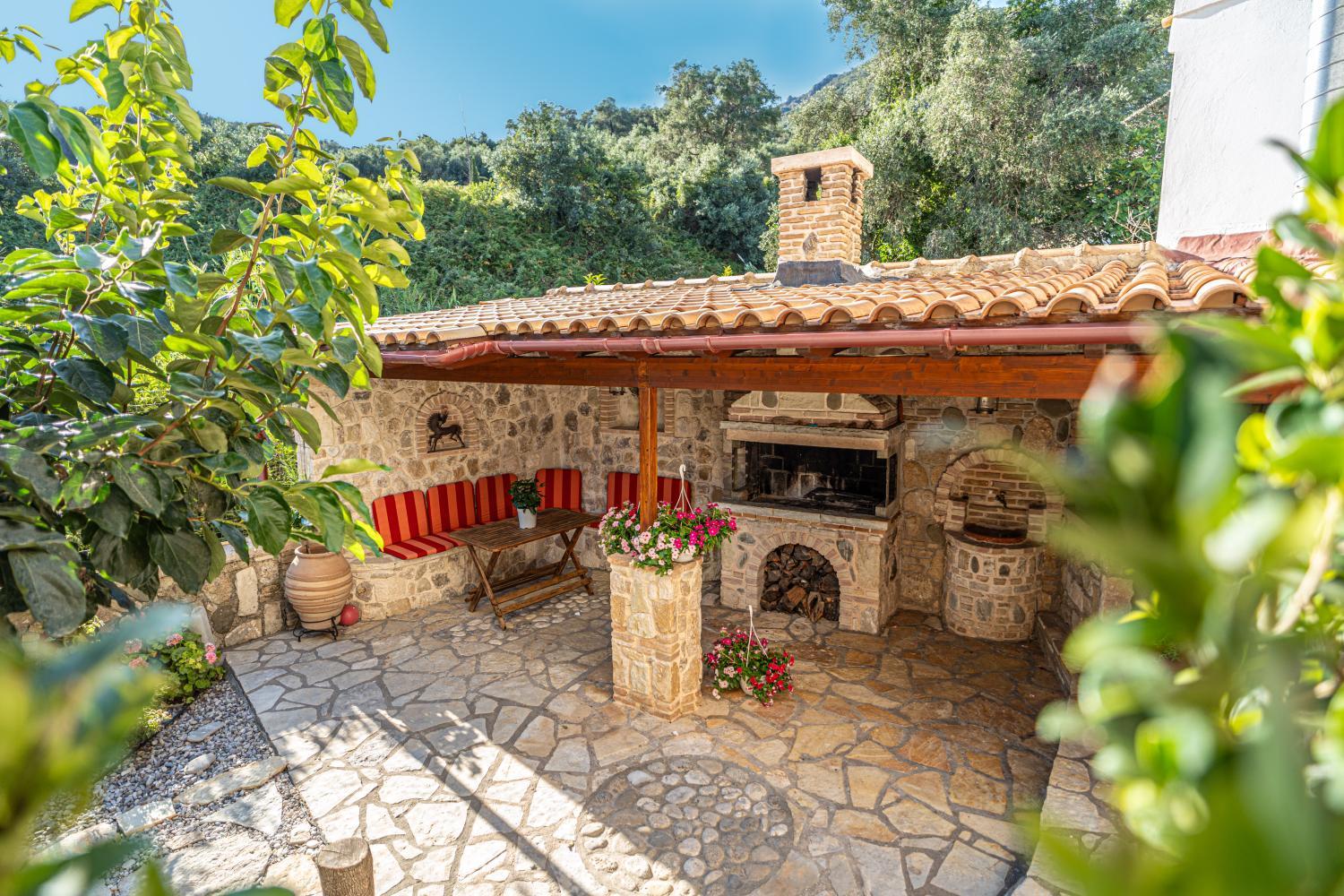 Facilities 5, Aetheria Suites, Epirus