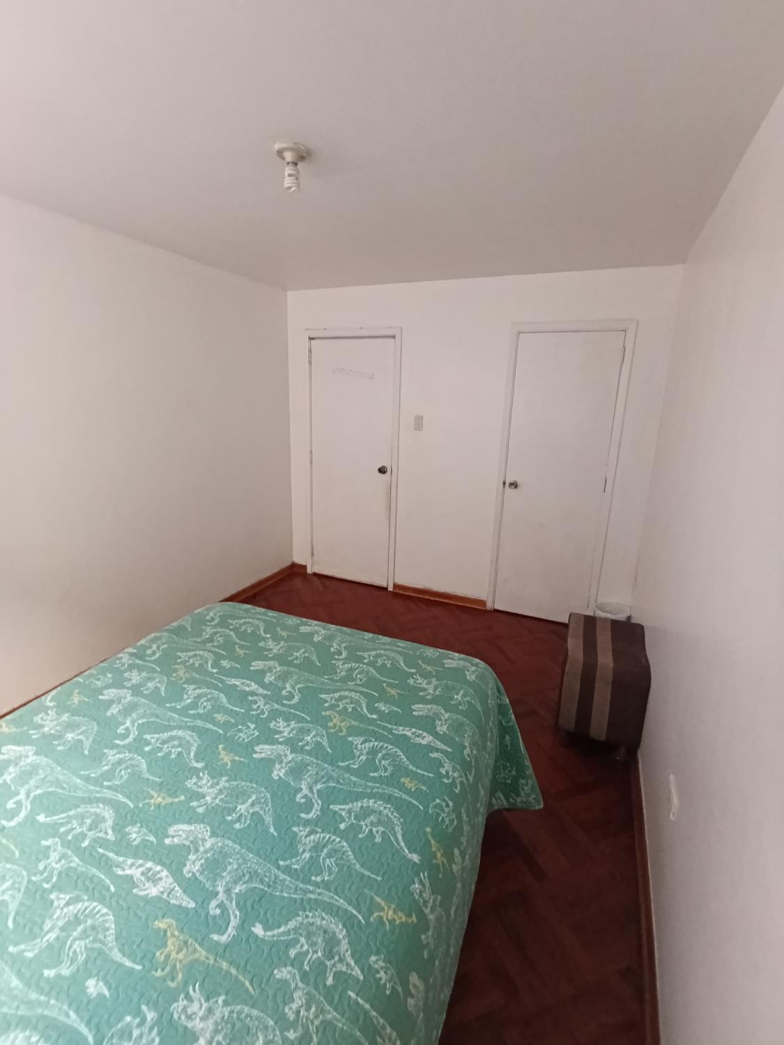 5, Hostal Lunas, Lima