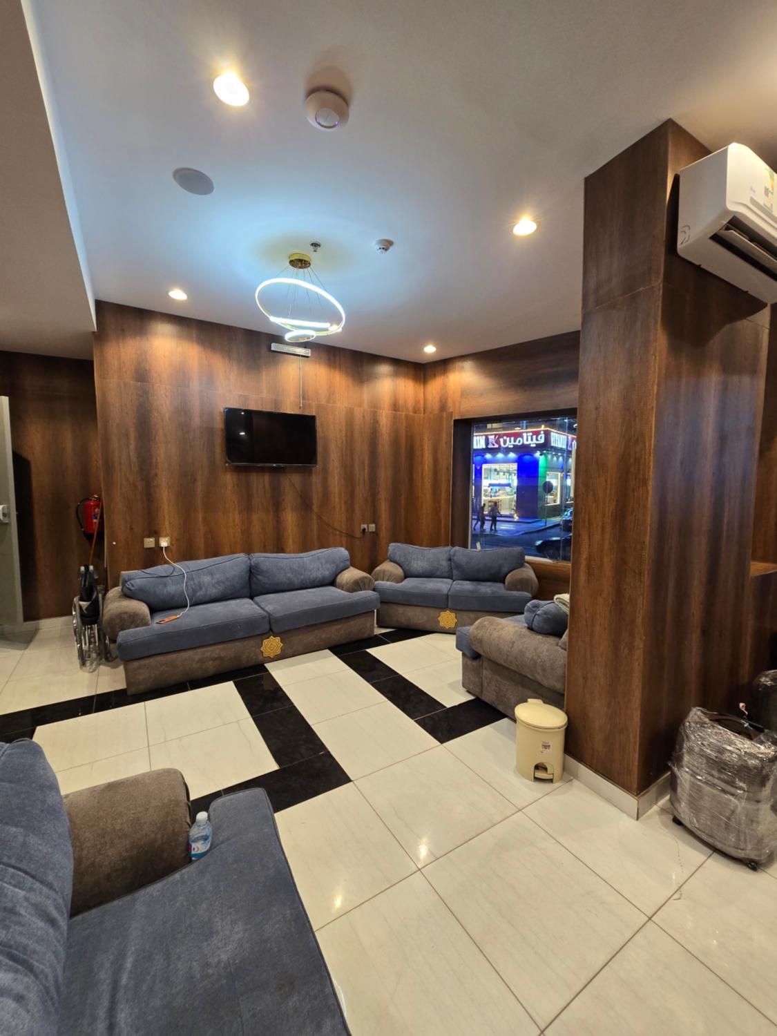 5, نزل المدائن العالمي, Al Madinah Al Munawwarah